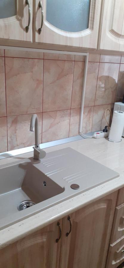 Kiraly Apartman Gheorgheni  Extérieur photo